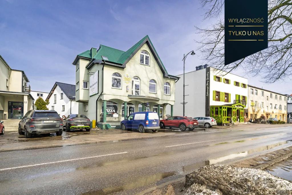 Budynek usługowy - 5 lokali, centrum Sierakowic.