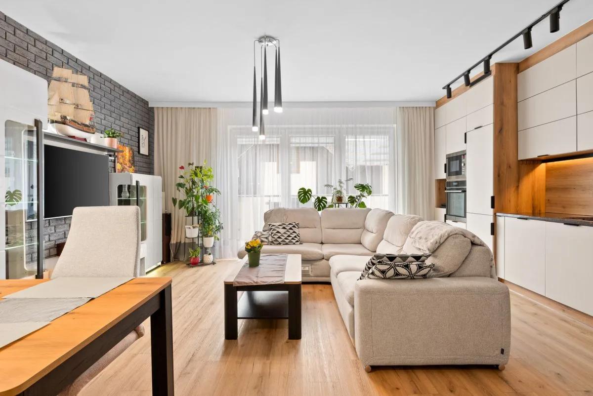 Klimatyczny apartament w Straconce!