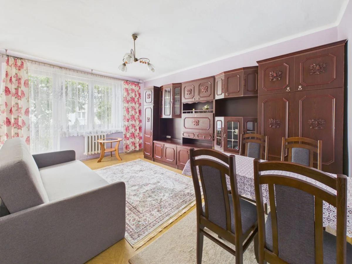 Centrum Myszkowa, 2 pokoje|balkon – cisza i wygoda